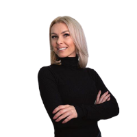 trainer-roxana-straut-profile-picture-visuel-beauty-academy-produse-profesionale-saloane-infrumusetare